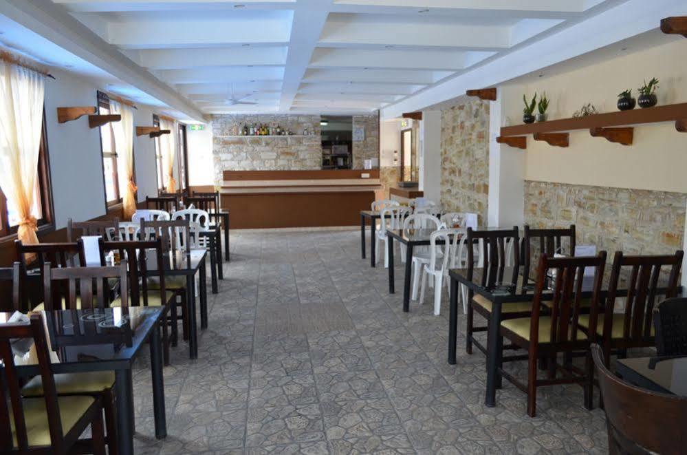 Hotel Vergi فوروكليني المظهر الخارجي الصورة